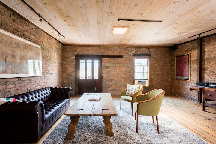The Carriage House, Hudson, NY