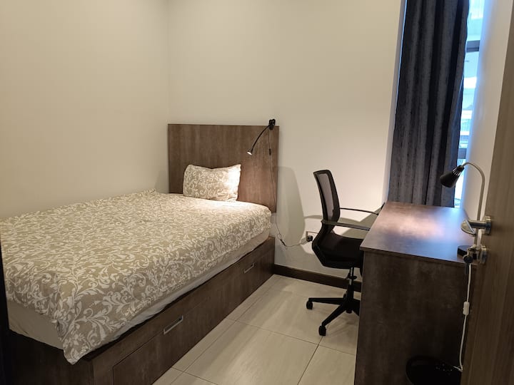 საძინებელი 2