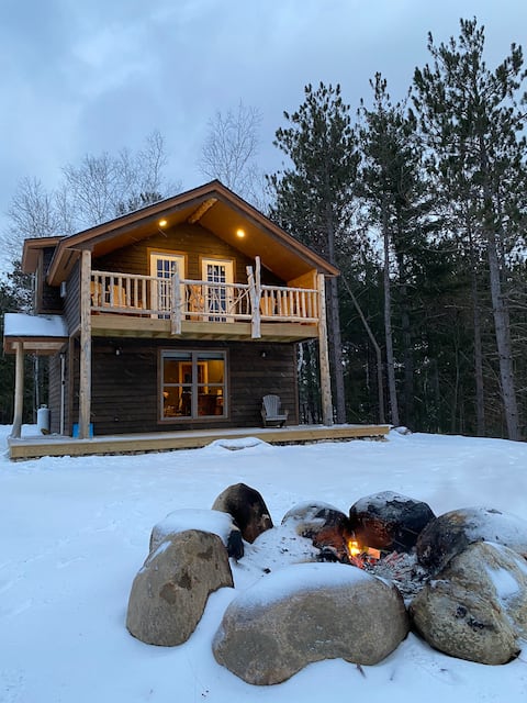 Curated visual reference: Cabin And House Vacation Rentals In Adirondack Mountains Photo Inspiration