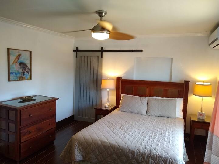 Heart & Soul House Ocean View & Private Pool Houses for Rent in