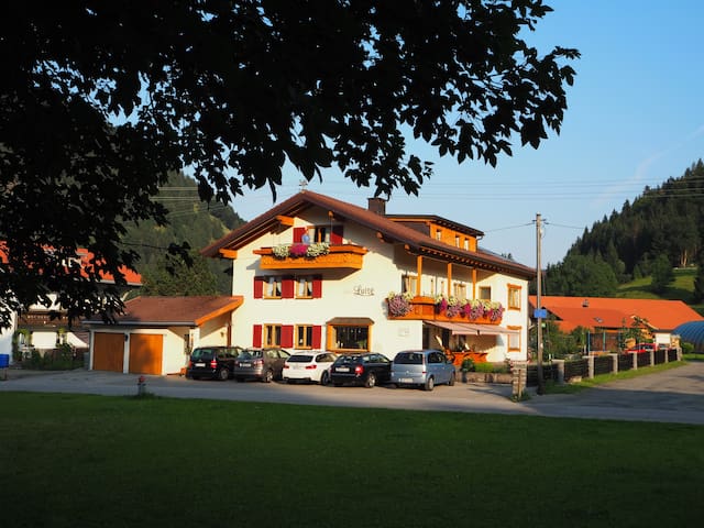 Einzelzimmer in den Allgäuerbergen