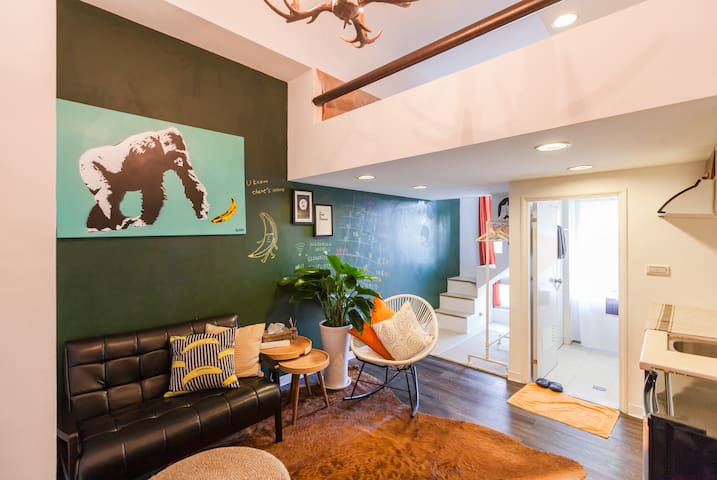 西門町BOBOSOooo@MRT 3 mins Beimen