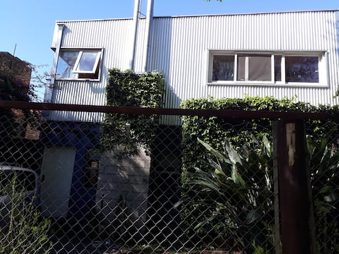 House with pool, unbeatable location in the North Zone!