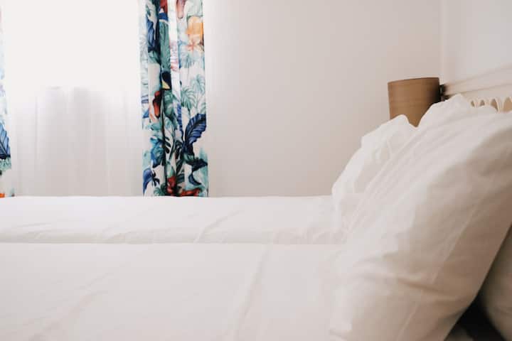 Quarto Verde, the biggest ground floor bedroom.