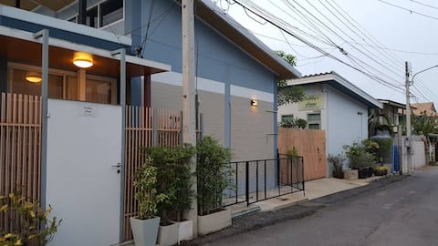 Daddy's Home Huahin 1/  Room with free parking