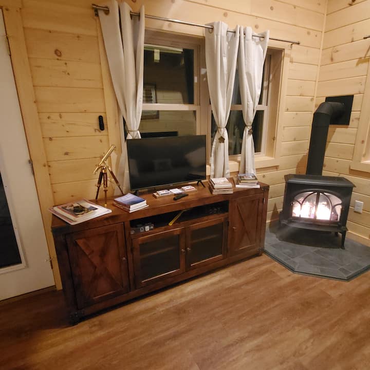 Disfruta del monitor HDMI junto a la chimenea (hablemos de conectividad)