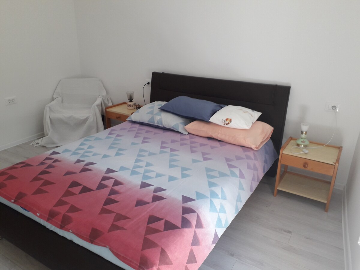 غرفة النوم رقم2