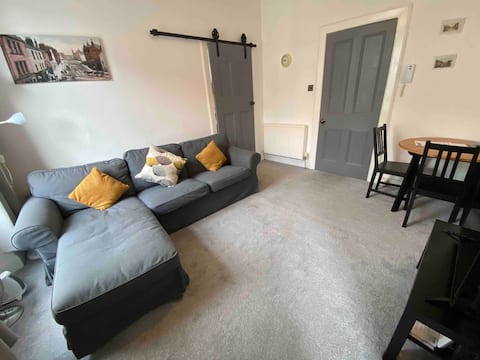 Popular Airbnb listing: Relax on the Fife Coast by Edinburgh & St Andrews in Fife