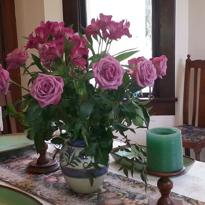 Fresh roses in dining room