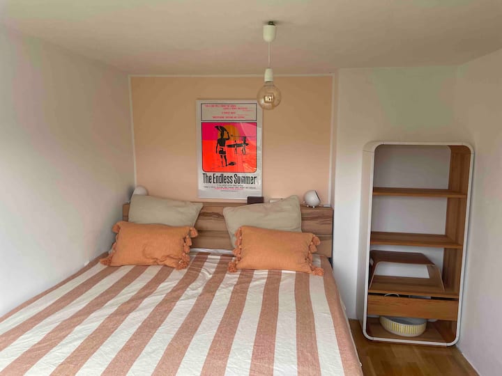 Schlafzimmer 2