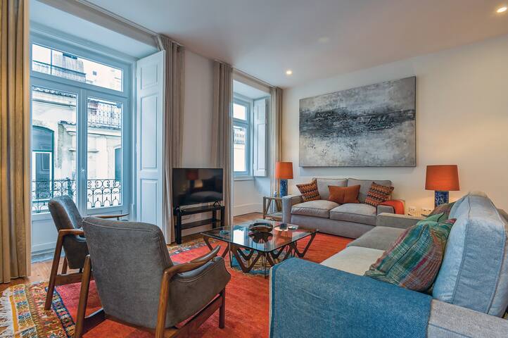 MyPlaceLisbon – Luxury Trindade II gallery image 4