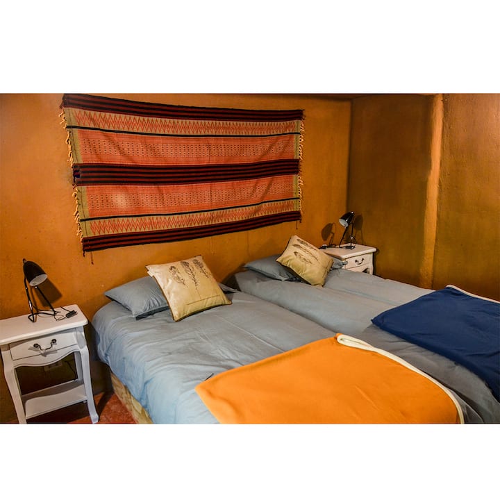 غرفة النوم 2