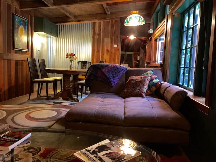 Jasmine Cabin