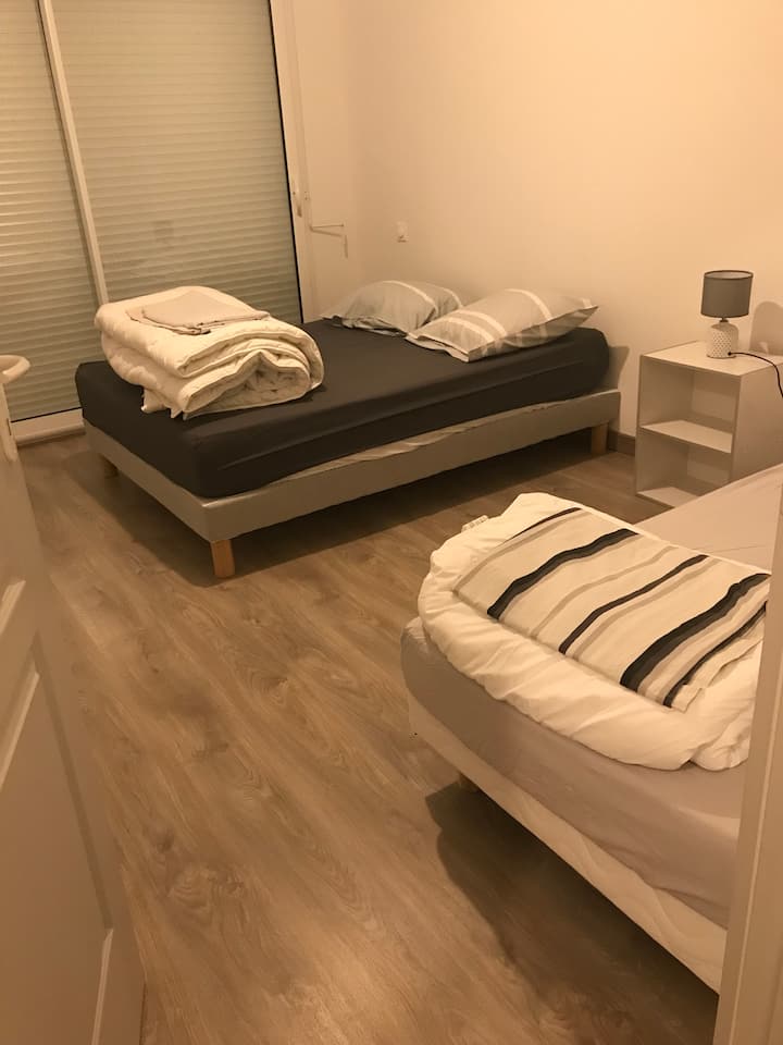 غرفة النوم 2