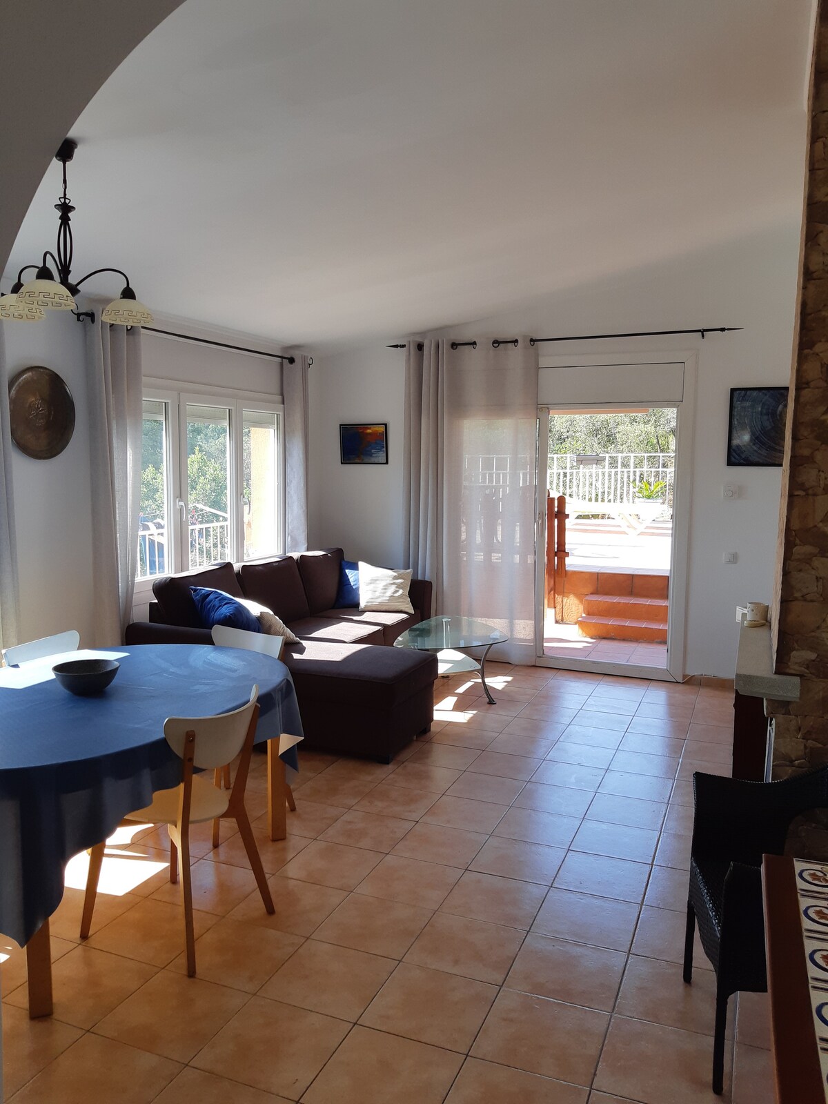 غرفة المعيشة