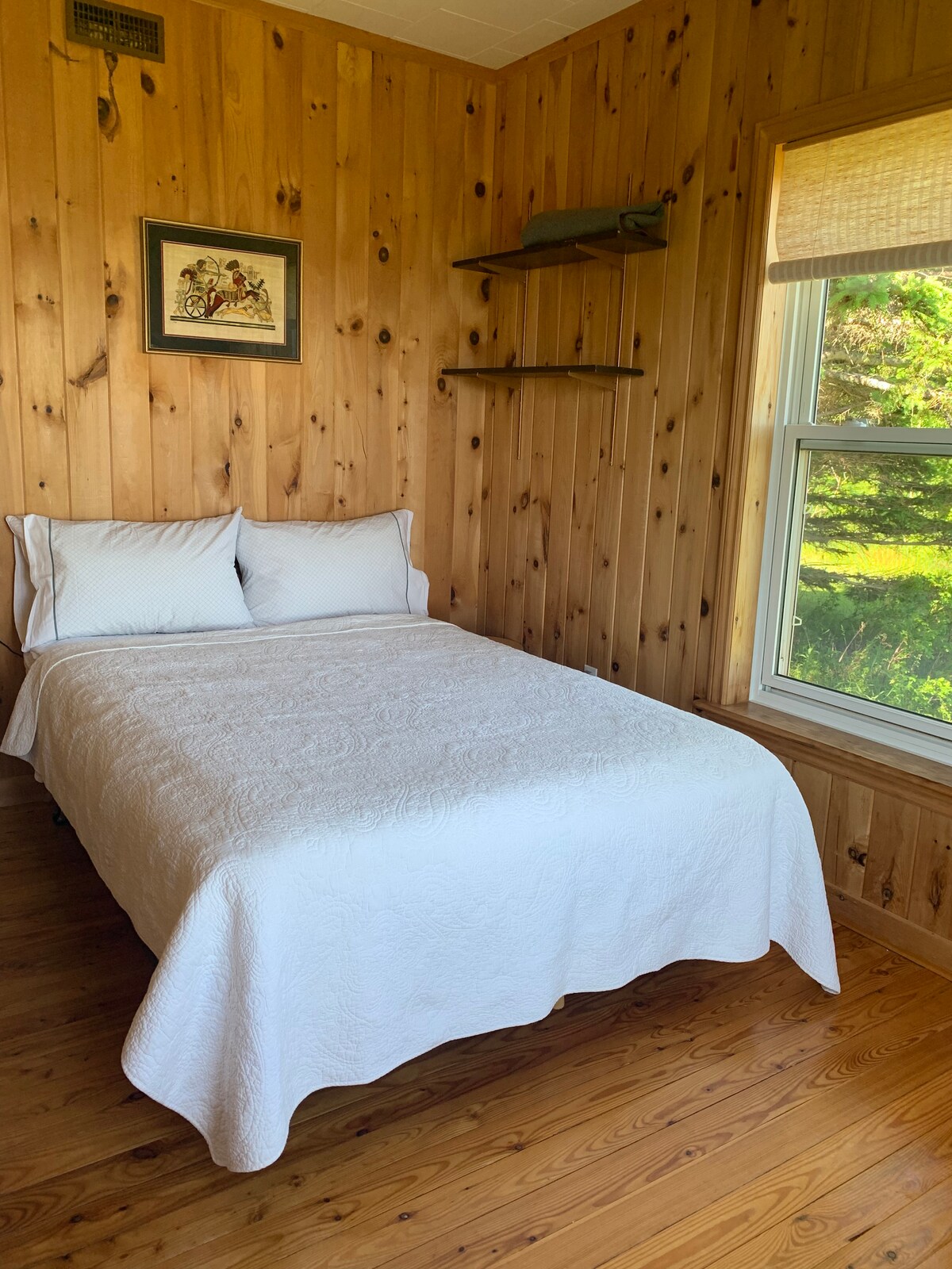 Spálňa s výhľadom na oceán.