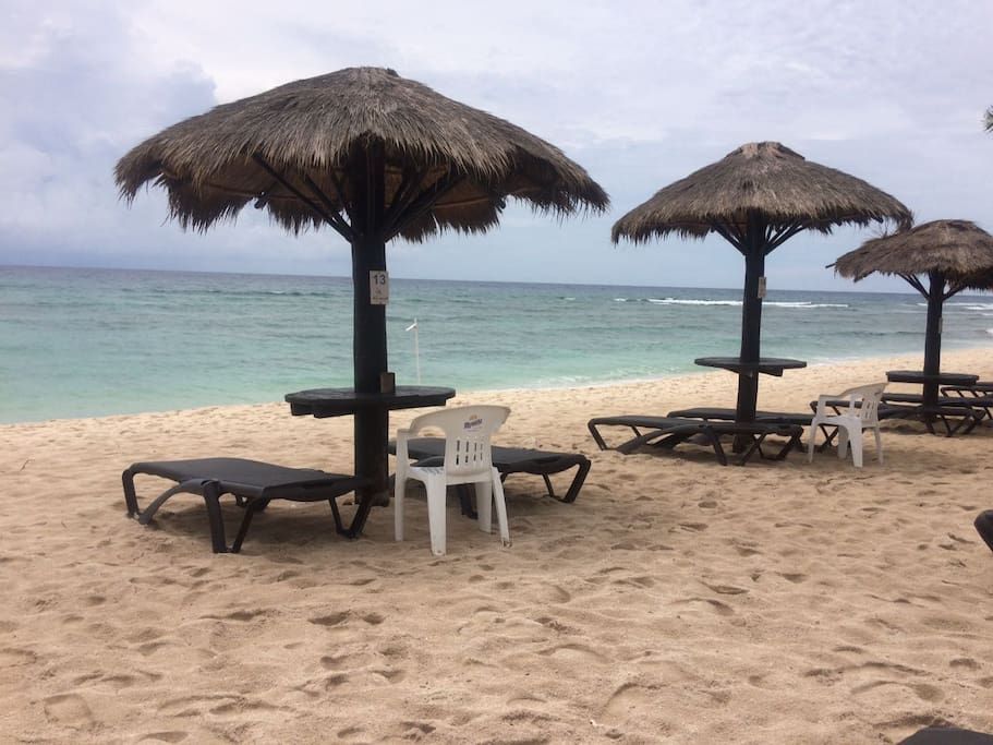 Punta Venado Beach 20 minutes away driving.