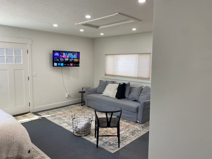 Brand New Studio Apt At The Base Of Provo Canyon - Provo, UT