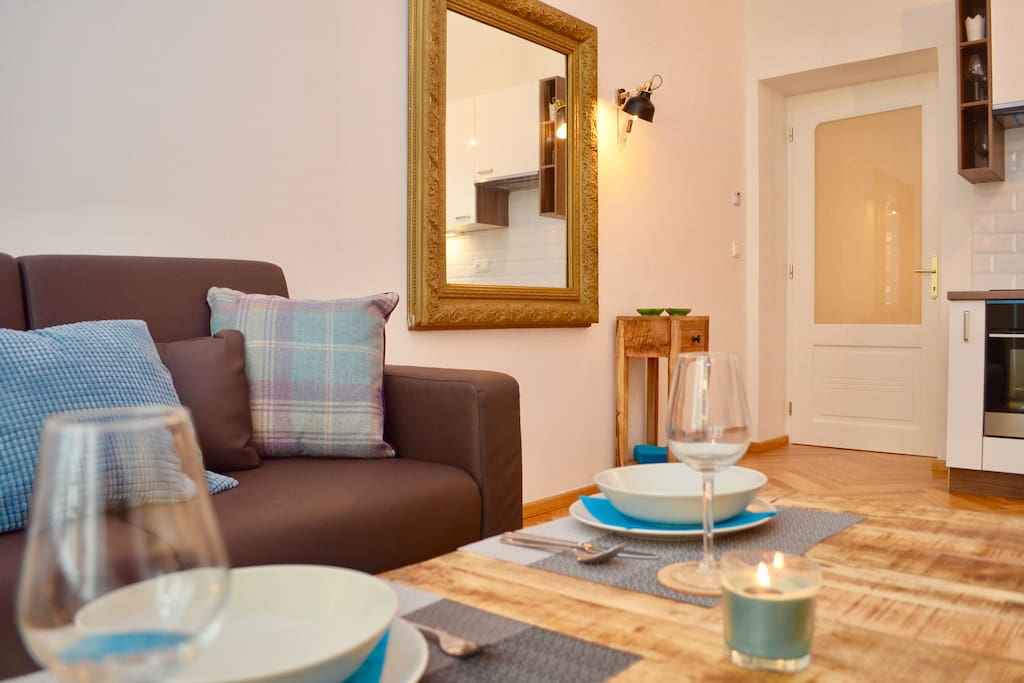 Nicely furnished apartment in one of the best locations in Prague is ideal for up to 4 people.