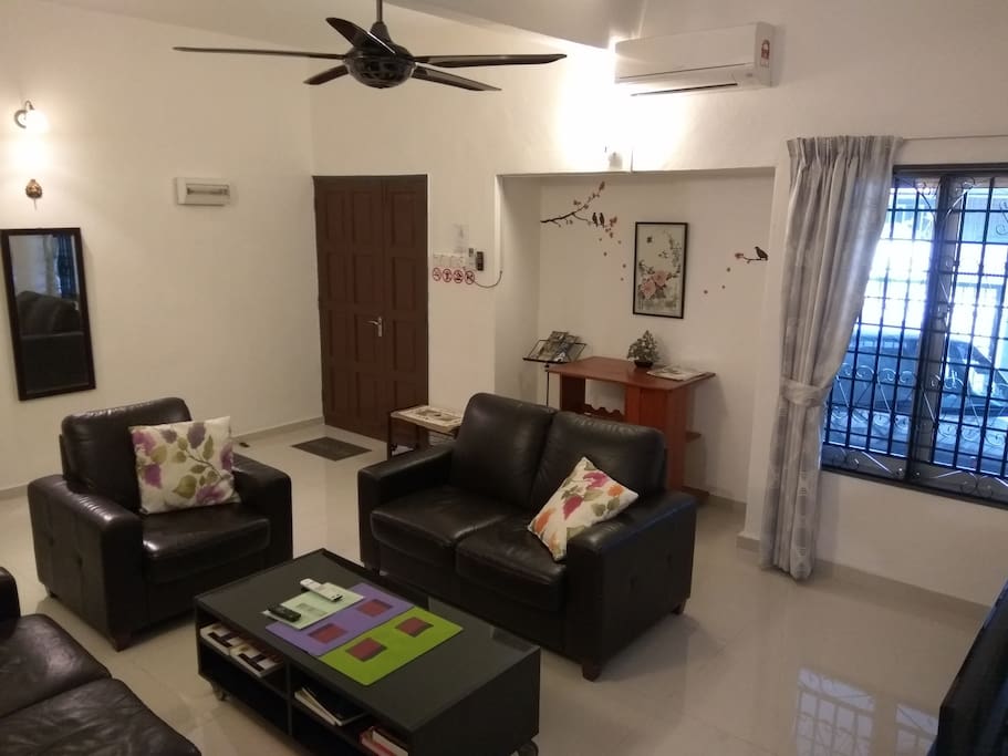 Living room - another view