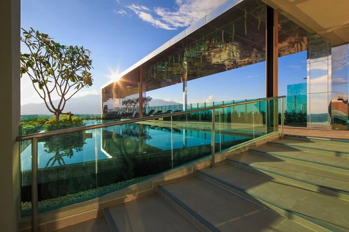 The Astra#Rooftop Pool#Gym#Sauna#Near Nightmarket