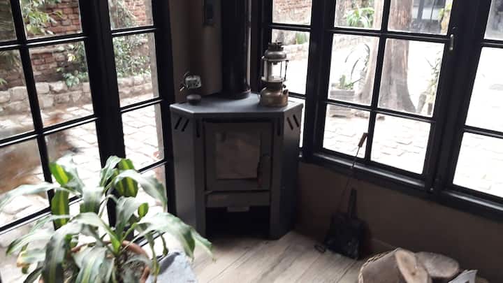 Day-use event space in Coghlan near the train station