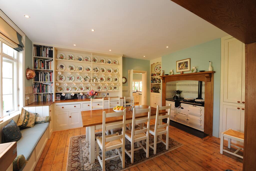 Main kitchen with AGA