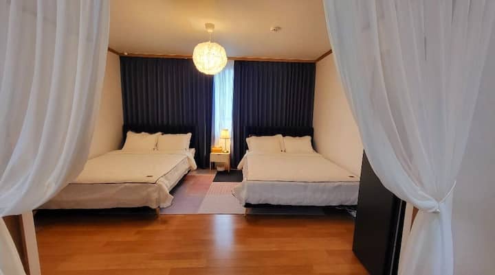 Tamaño queen ~ Dos camas ~