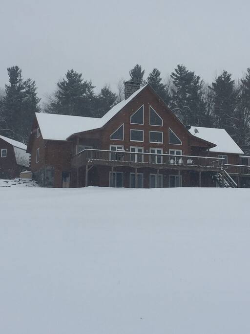 Incredible winter/summer retreat. Near several ski resorts and close to great grocery stores and shopping. 7 minute drive into charming town of Chatham. Views are truly spectacular