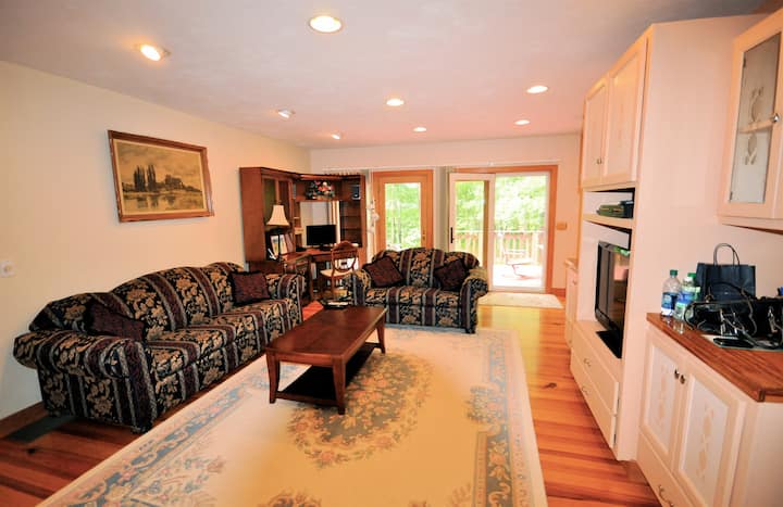 Custom House W Central Ac At The Heart Of The Cape - Orleans, MA