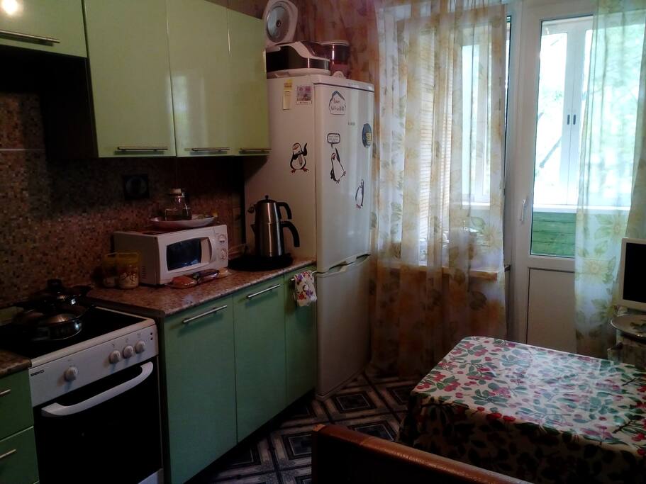 Из кухни выход на лоджию