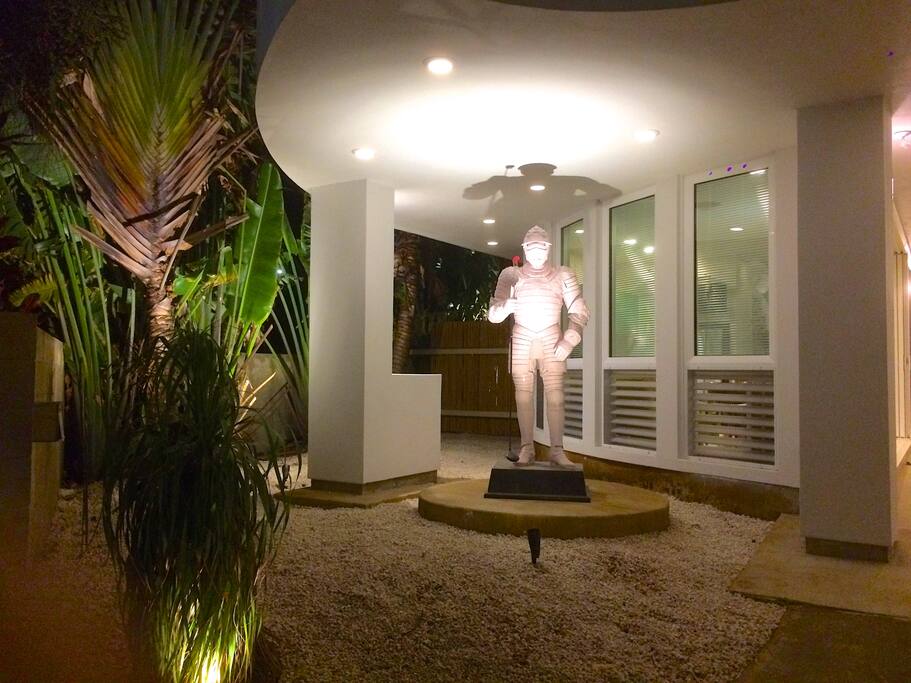 The Artist's Hideaway @ night