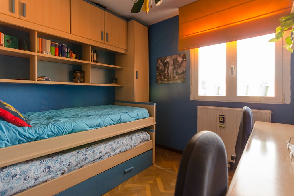 Trundle bed for two - Cama nido para dos