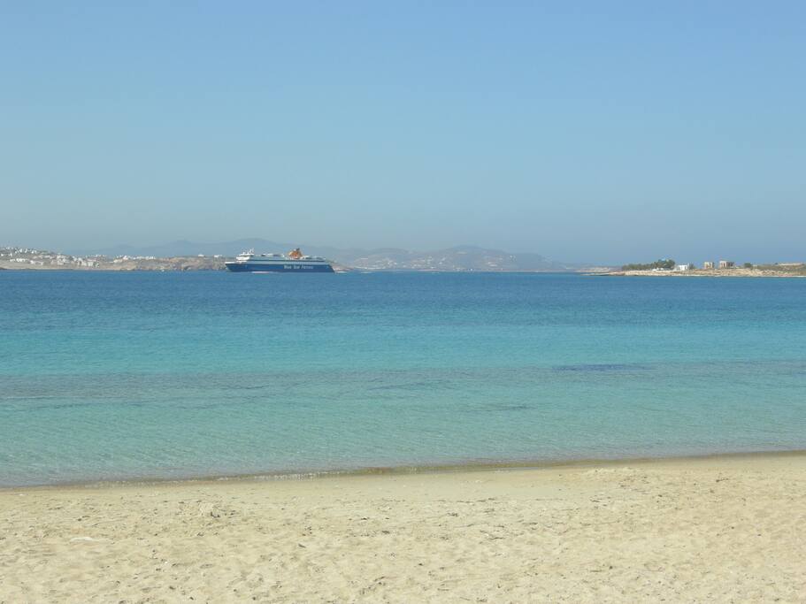 The beach in front!
