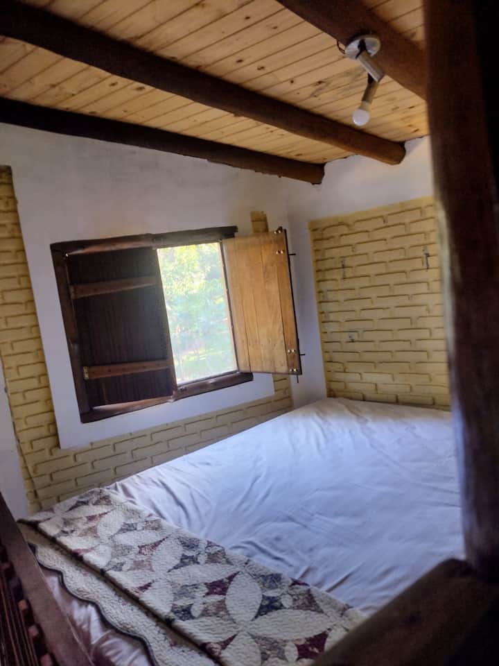 אזור קומת ביניים קטן יותר