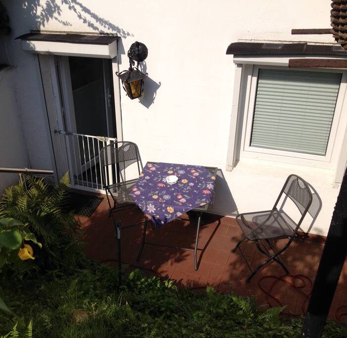 es ist schön ein paar Minuten in der Sonne zu sitzen