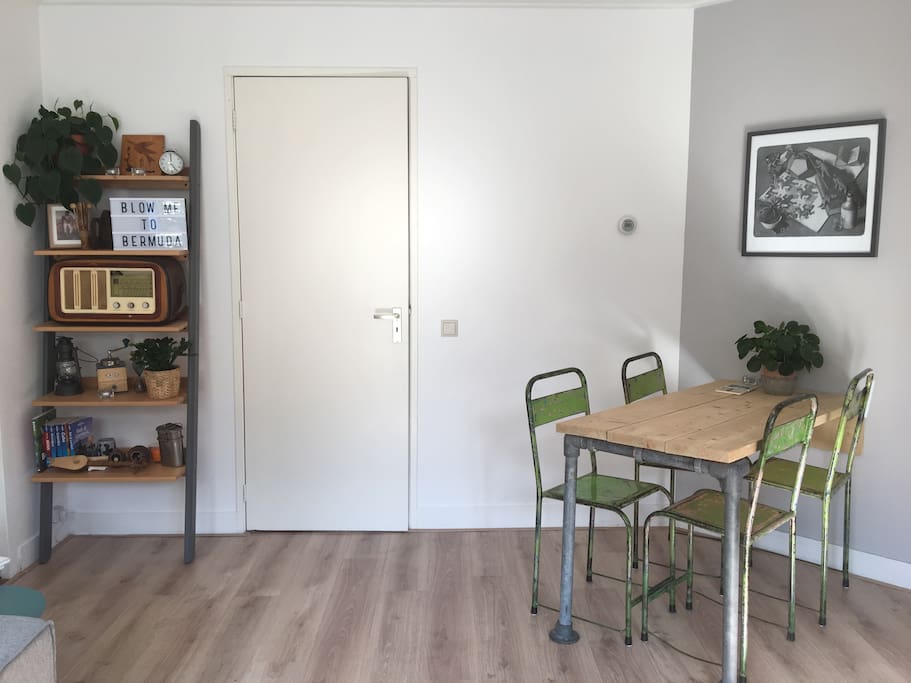 Living room with dining table