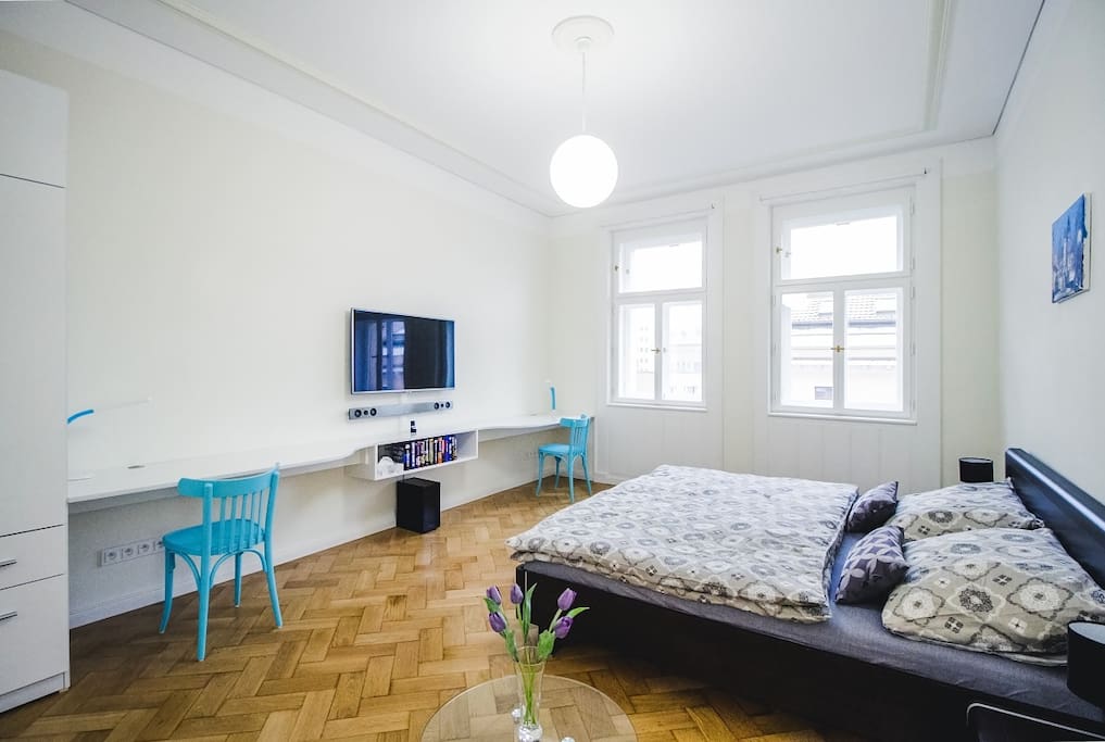 Second bedroom