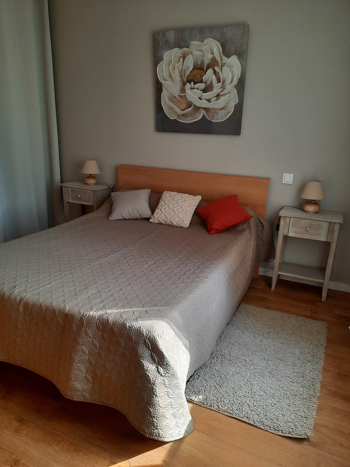 Habitación con zona de vestidor