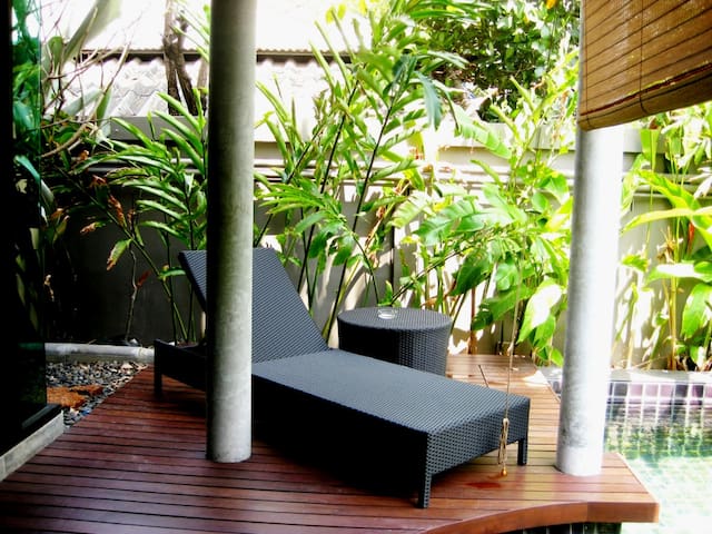 Exclusive Pool Villa in Prime Thonglor gallery image 5