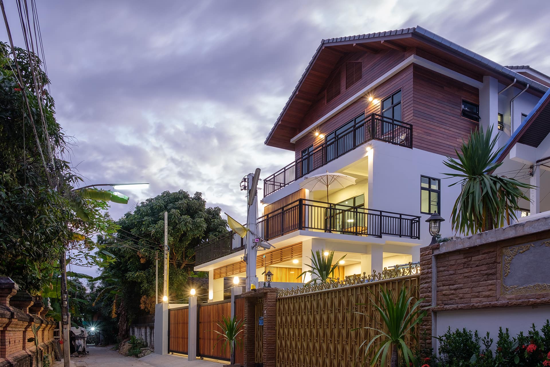 New modern house in Chiang Mai's Old City