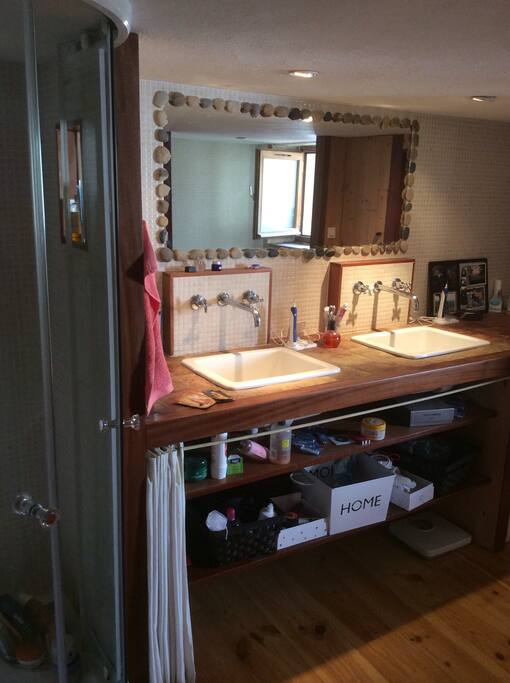 Salle de bain 1