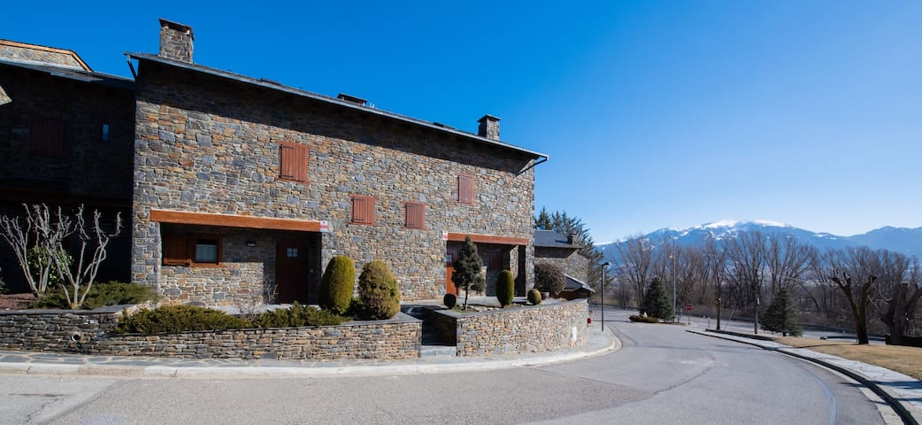 TPA Casa en Pleta de Saga para 6 pax + piscina