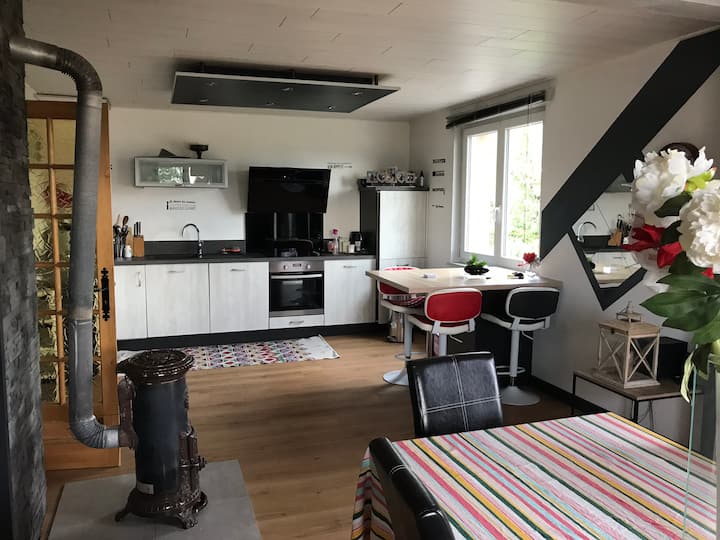 Loue Maison, Très Agréable, Avec Piscine. - Vaucluse