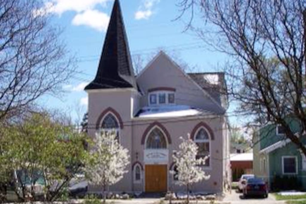 Explore the heart of Ann Arbor while staying in historic Kerrytown church!