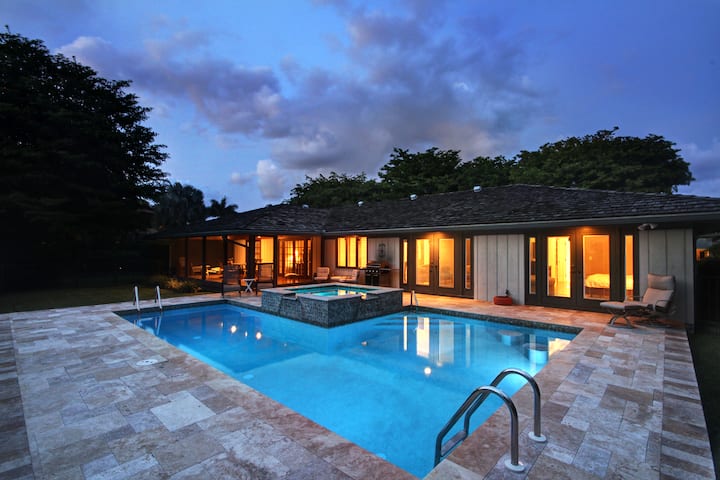 Beautiful Pool/Spa Home near Beach