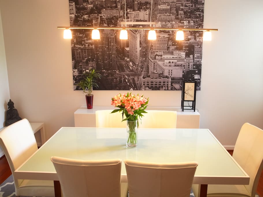 Brightly Lit Dinning Room