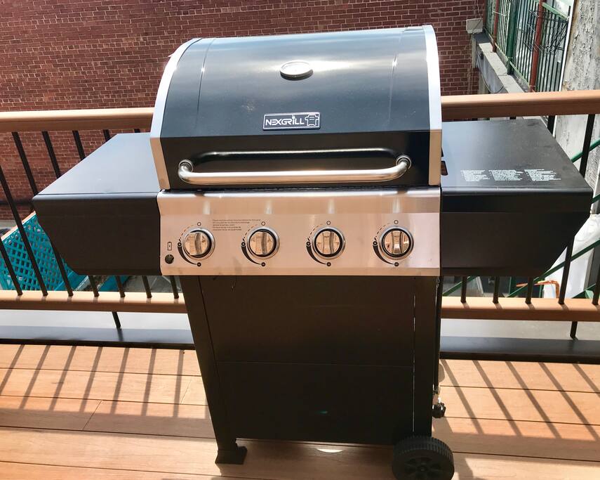 BBQ with gas provided