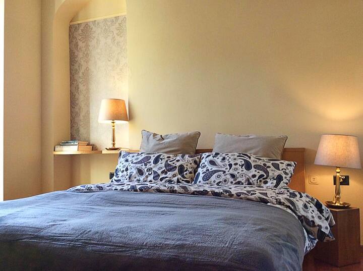 საძინებელი 1