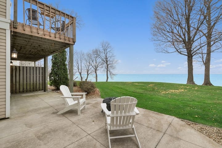 Golf-Swim-Fish-Hot Tub-Izaty’s on Mille Lacs